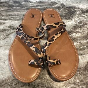 Shade & Shore Leopard Print Sandals Size 8